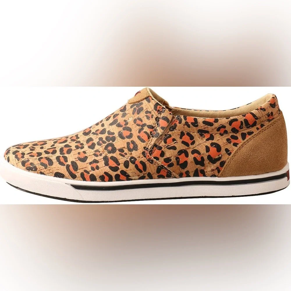 TWISTED X GIRLS' LEOPARD PRINT CASUAL SHOES - MOC TOE